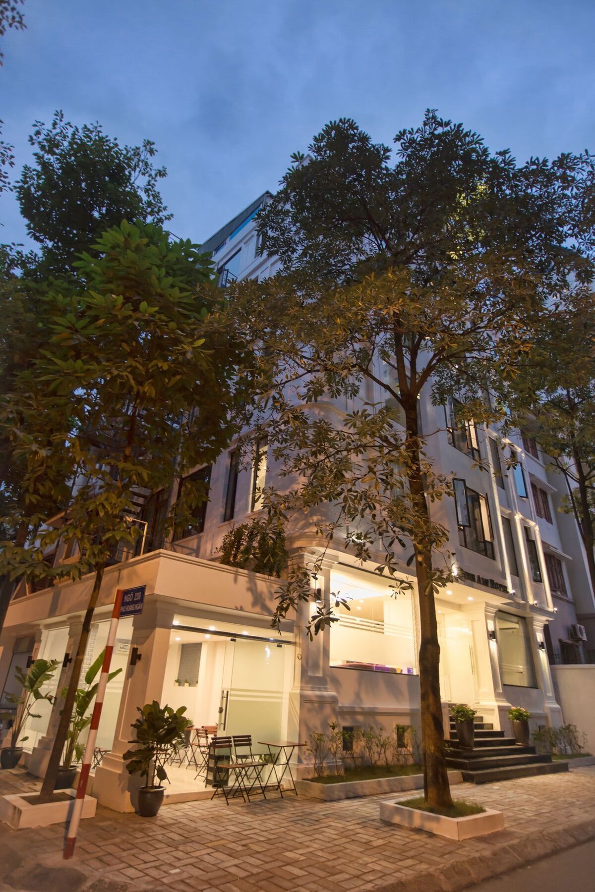 Dinh Ami Hanoi Hotel Exterior photo