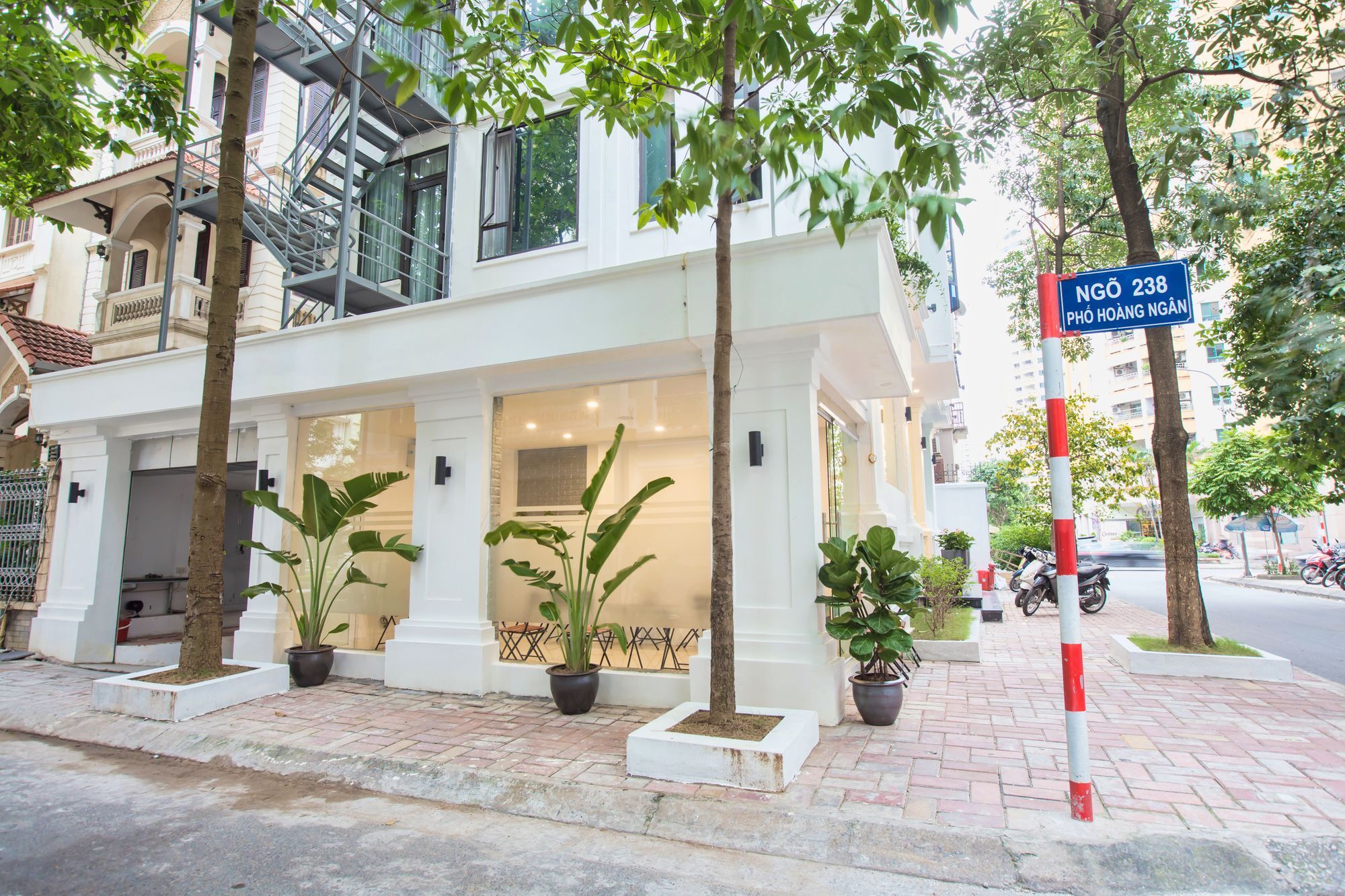 Dinh Ami Hanoi Hotel Exterior photo